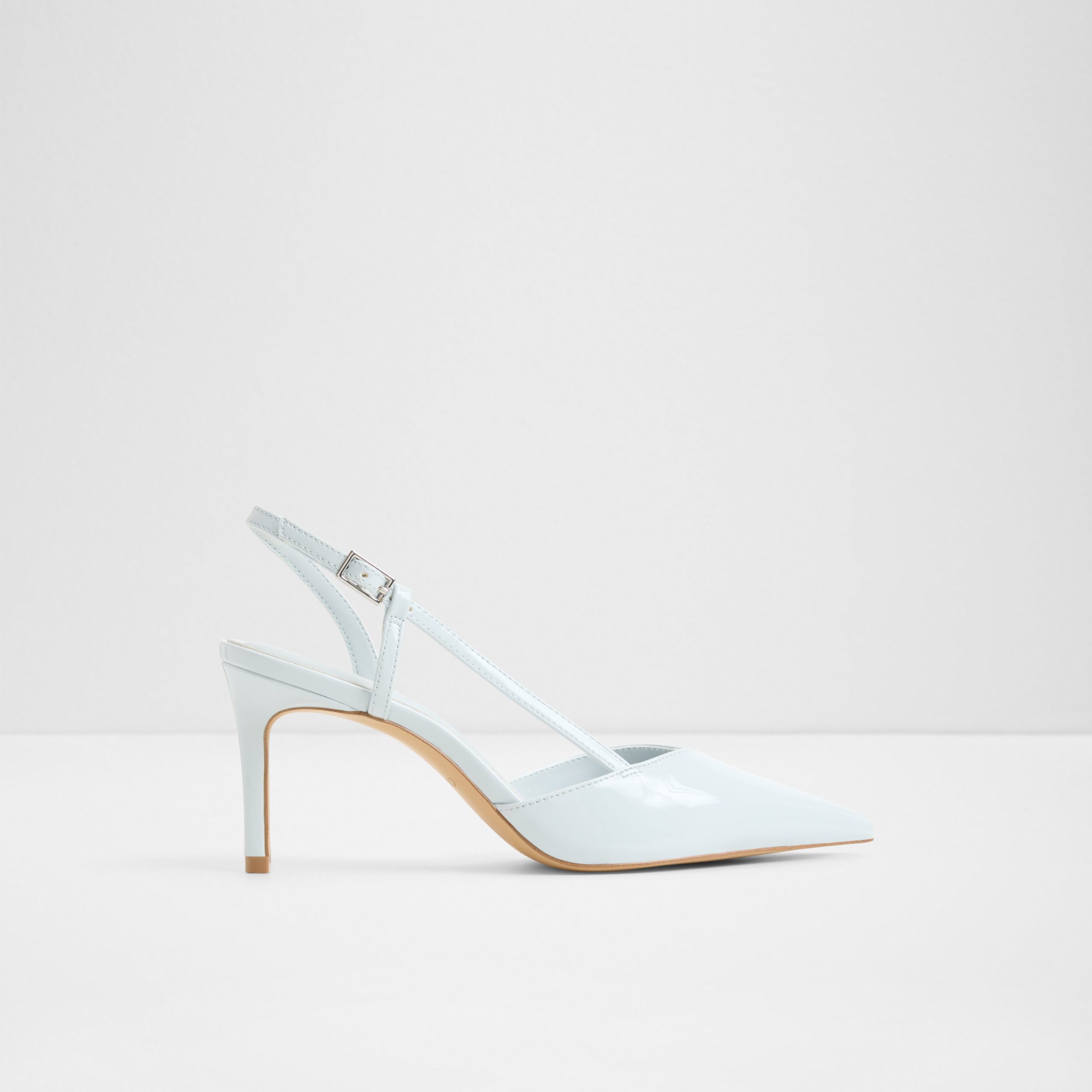 Vivennia Sling Back in Other blue